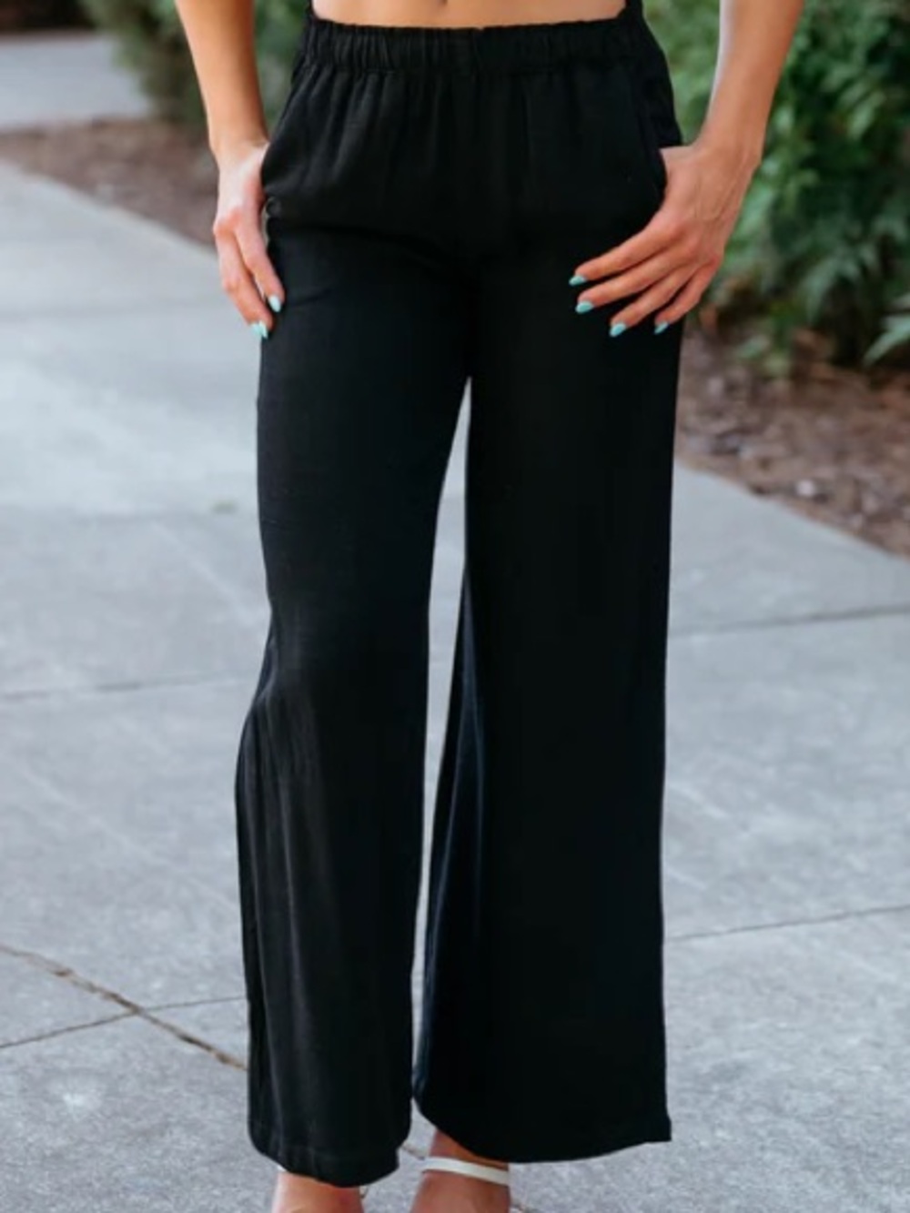 LOFT Linen Blend Black Pull On Elastic Stretch Waist Wide Leg Flowy Pants Medium